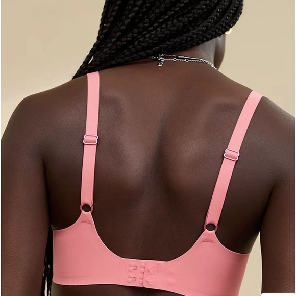 Aerie Smootheze unlined bras. - Picture 2 of 5